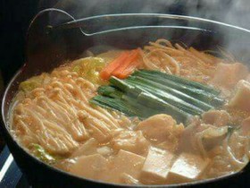 元力士の味噌ちゃんこ♪キムチ鍋にも変身!